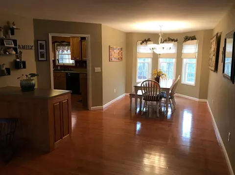 235 Lakepointe Dr, Corbin, KY 40701 photo 9