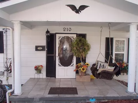210 Union St, Corbin, KY 40701 photo 3