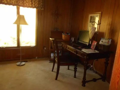 194 E Crescent Dr, Baxter, KY 40806 photo 13