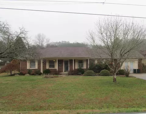 968 Lakeside Dr, Jackson, KY 41339 photo 1