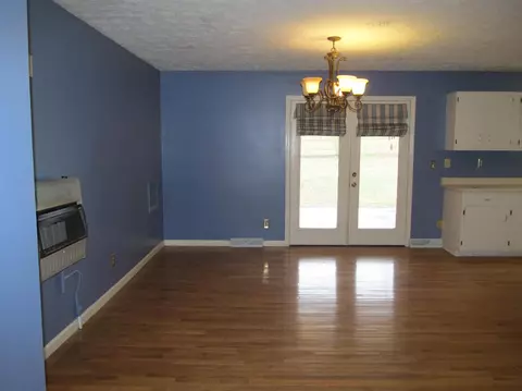968 Lakeside Dr, Jackson, KY 41339 photo 6