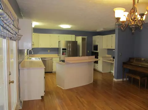 968 Lakeside Dr, Jackson, KY 41339 photo 8