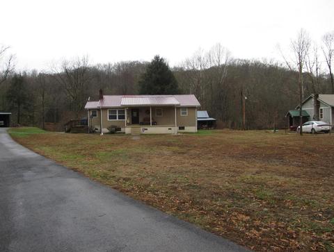 8325 Highland Rd, Jackson, KY 41339 photo 2