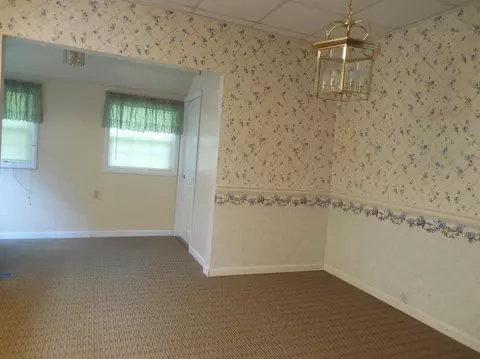 341 E Main St, Lynch, KY 40855 photo 10