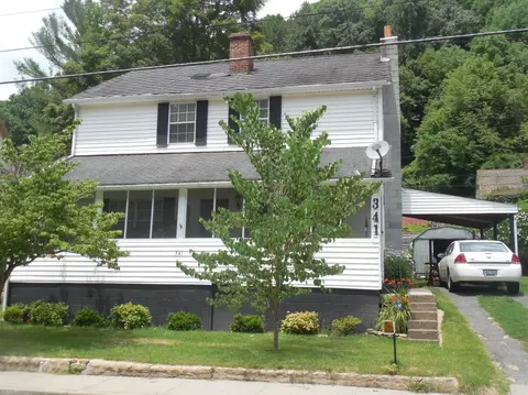 341 E Main St, Lynch, KY 40855 photo 4