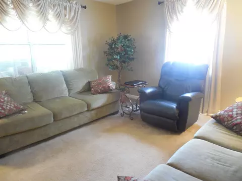 341 E Main St, Lynch, KY 40855 photo 16