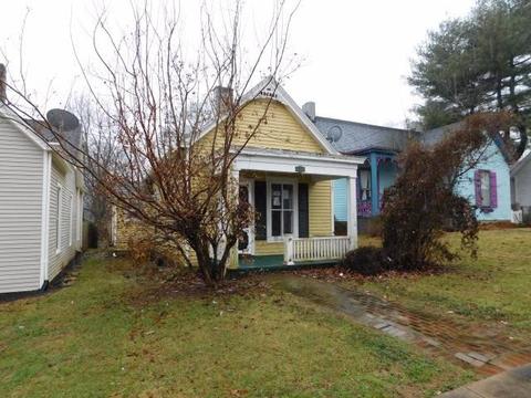123 E Stephens St, Midway, KY 40347 photo 4