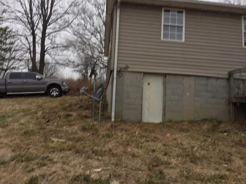 34 Jeff Bargo Ln, Gray, KY 40734 photo 4
