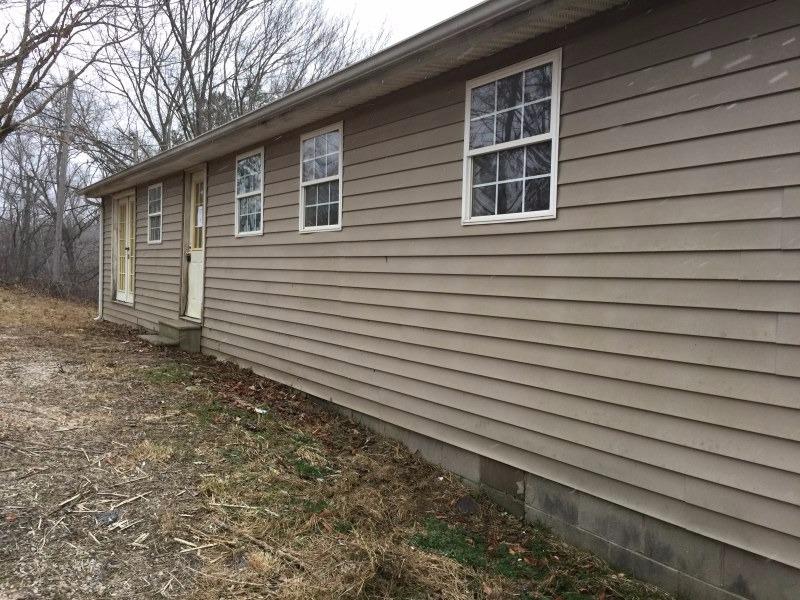 34 Jeff Bargo Ln, Gray, KY 40734 photo 2