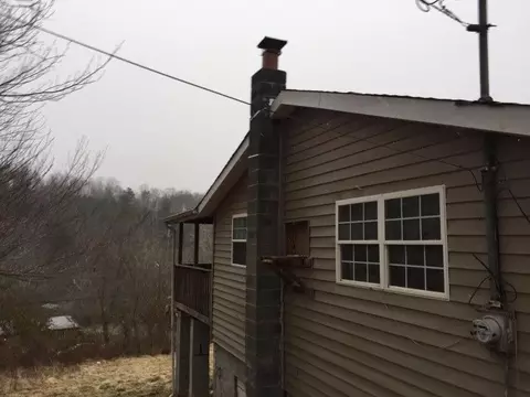 34 Jeff Bargo Ln, Gray, KY 40734 photo 3