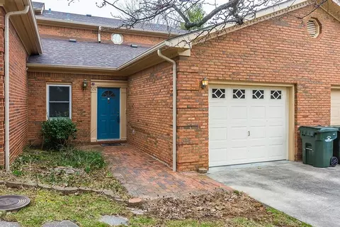 103 E Shenandoah Trl, Georgetown, KY 40324 photo 2