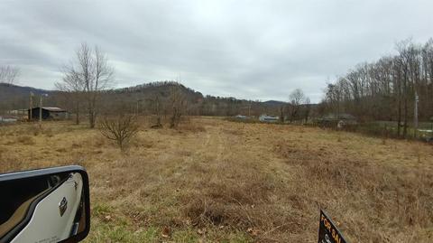 740 Pecks Rd, Stanton, KY 40380 photo 4