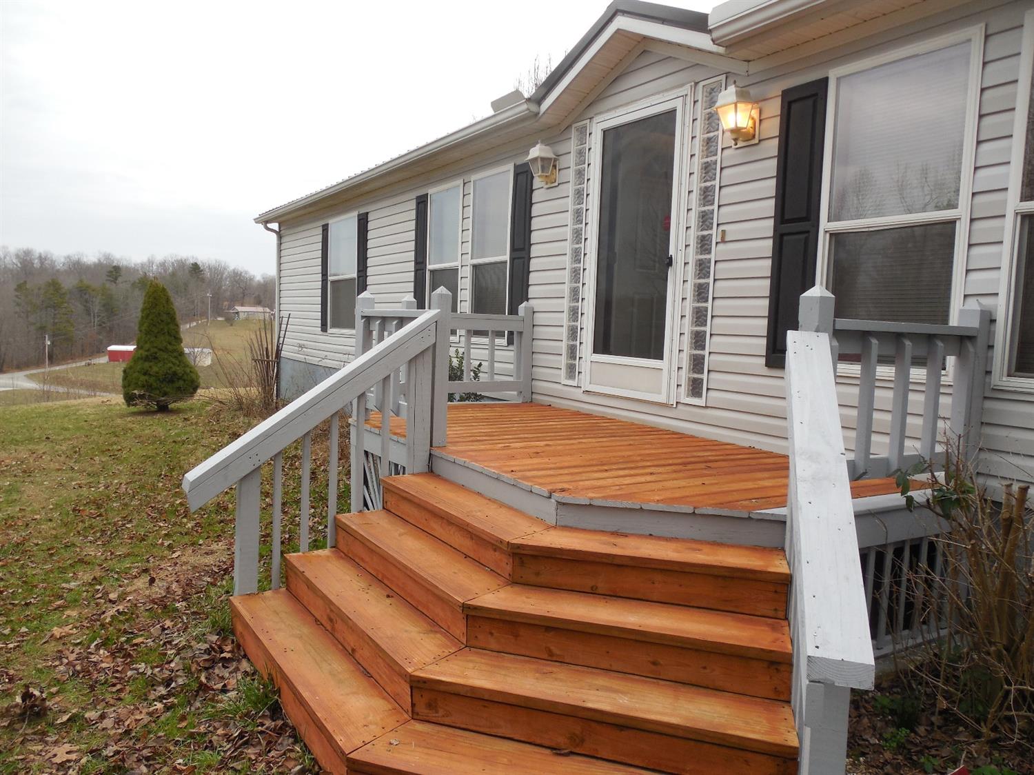 1402 Leger Fork Rd, Tyner, KY 40486 photo 8