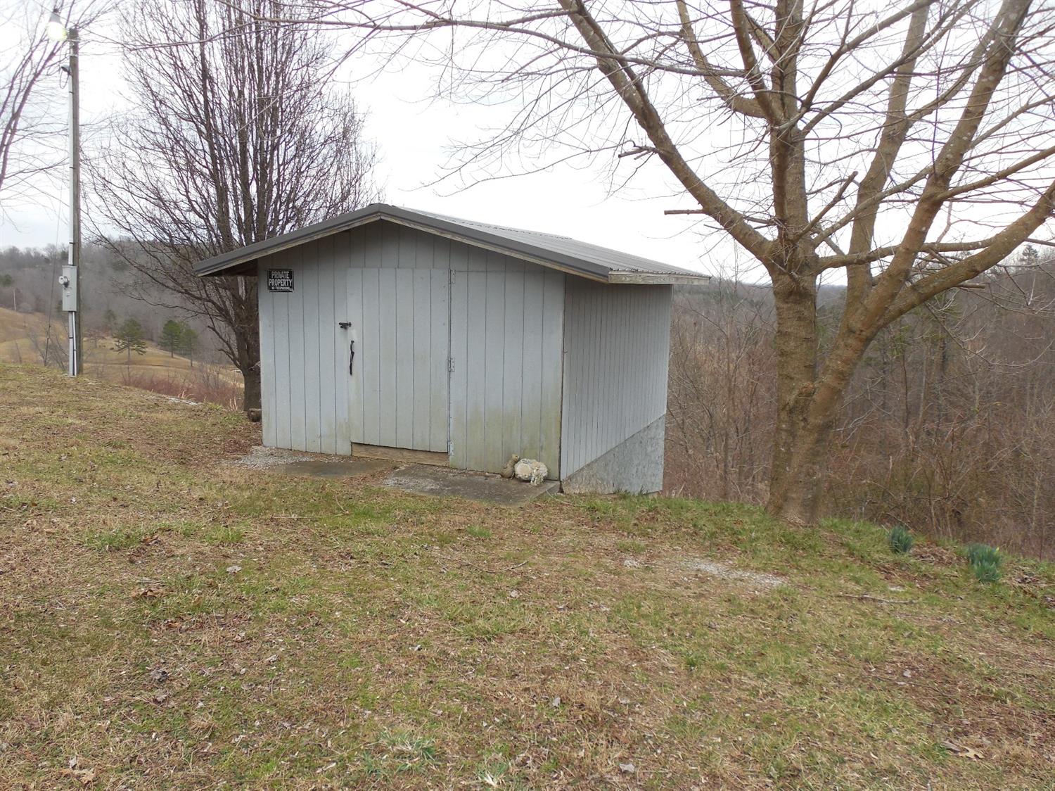1402 Leger Fork Rd, Tyner, KY 40486 photo 10
