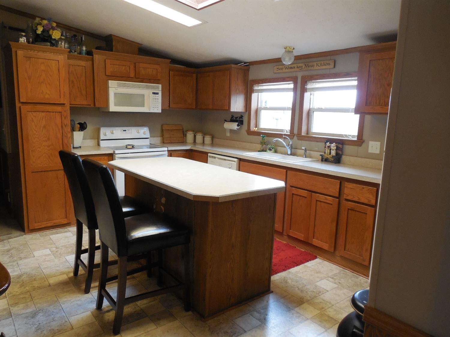 1402 Leger Fork Rd, Tyner, KY 40486 photo 5