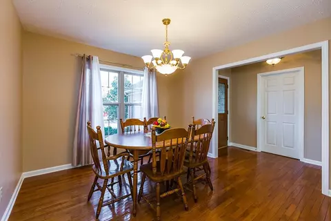 121 Legacy Dr, Berea, KY 40403 photo 7