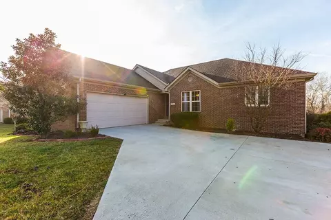 121 Legacy Dr, Berea, KY 40403 photo 3