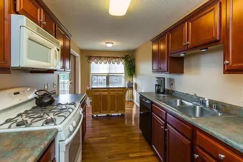 121 Legacy Dr, Berea, KY 40403 photo 14