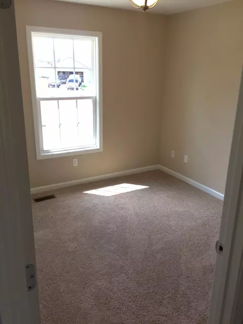 424 Pepper Dr, Berea, KY 40403 photo 8