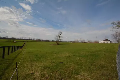 152 Grable Ln, Georgetown, KY 40324 photo 4