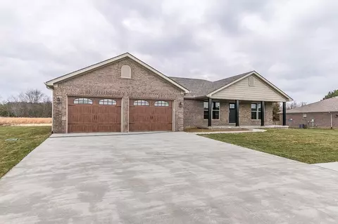 1508 Phyllis Dr, Berea, KY 40403 photo 2
