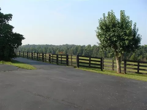 1605 Rosedale Rd, Morehead, KY 40351 photo 5