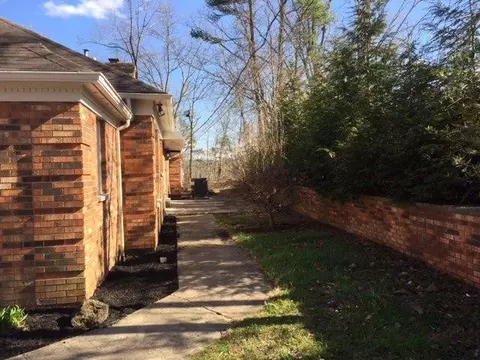312 Lakeside Ests, Corbin, KY 40701 photo 3