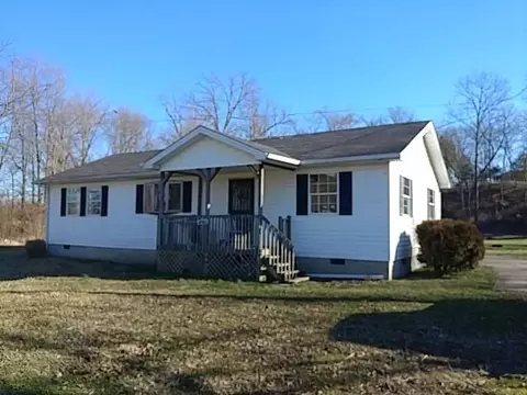 146 E Barker Ln, Berea, KY 40403 photo 1