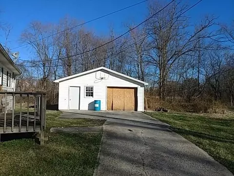 146 E Barker Ln, Berea, KY 40403 photo 4