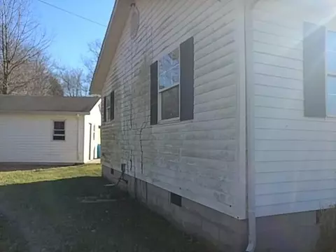 146 E Barker Ln, Berea, KY 40403 photo 6