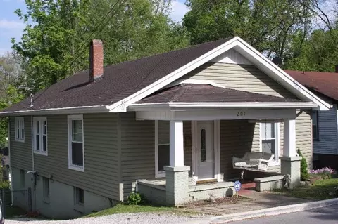 207 Padgett St, Corbin, KY 40701 photo 1