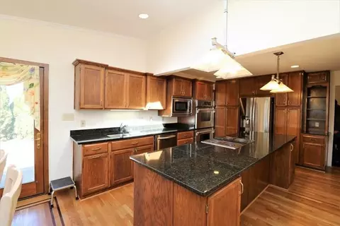 3418 Snaffle Rd, Lexington, KY 40513 photo 9