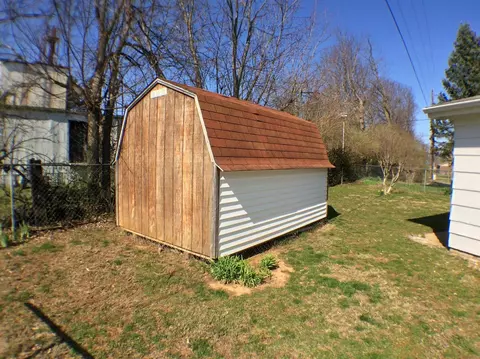 301 E 19th St, Paris, KY 40361 photo 29