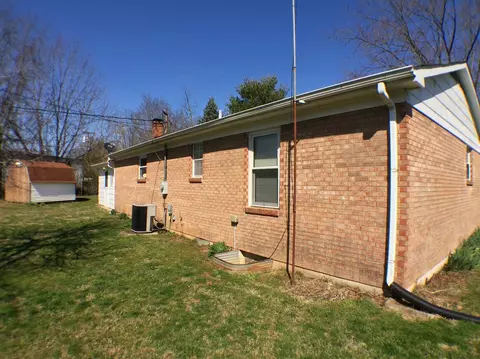 301 E 19th St, Paris, KY 40361 photo 25
