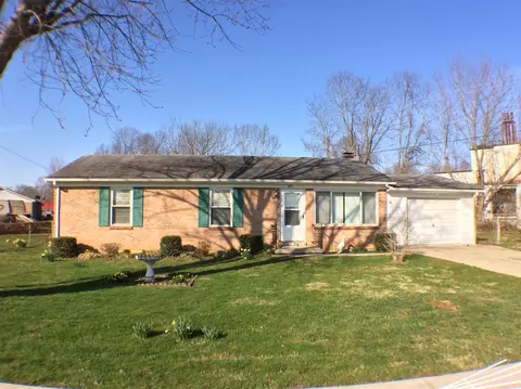 301 E 19th St, Paris, KY 40361 photo 1