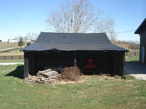 1534 Ruddles Mills Rd, Paris, KY 40361 photo 6