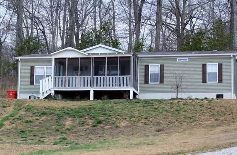 129 Nancy Ln, Corbin, KY 40701 photo 4