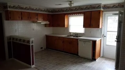 501 Sycamore Ave, Corbin, KY 40701 photo 5