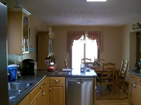 6984 E Us 60 Hwy, Grayson, KY 41143 photo 10