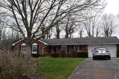 237 Circle Dr, Morehead, KY 40351 photo 1