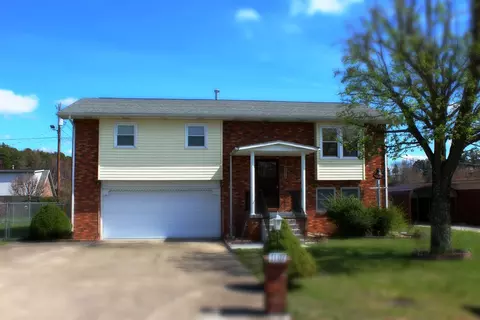1107 Lark Ln, Corbin, KY 40701 photo 2
