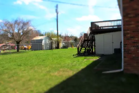 1107 Lark Ln, Corbin, KY 40701 photo 6