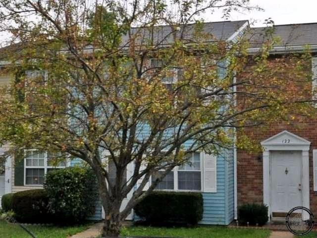 120 Hillside Dr, Georgetown, KY 40324 photo 1