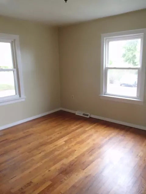 213 Bishop St, Corbin, KY 40701 photo 4