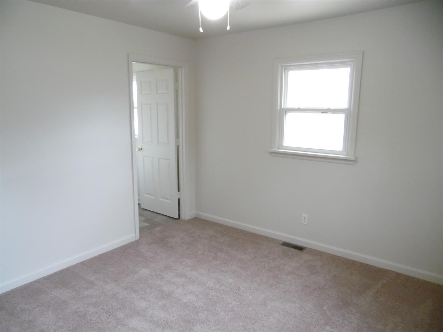 406 Springhill Dr, Paris, KY 40361 photo 20