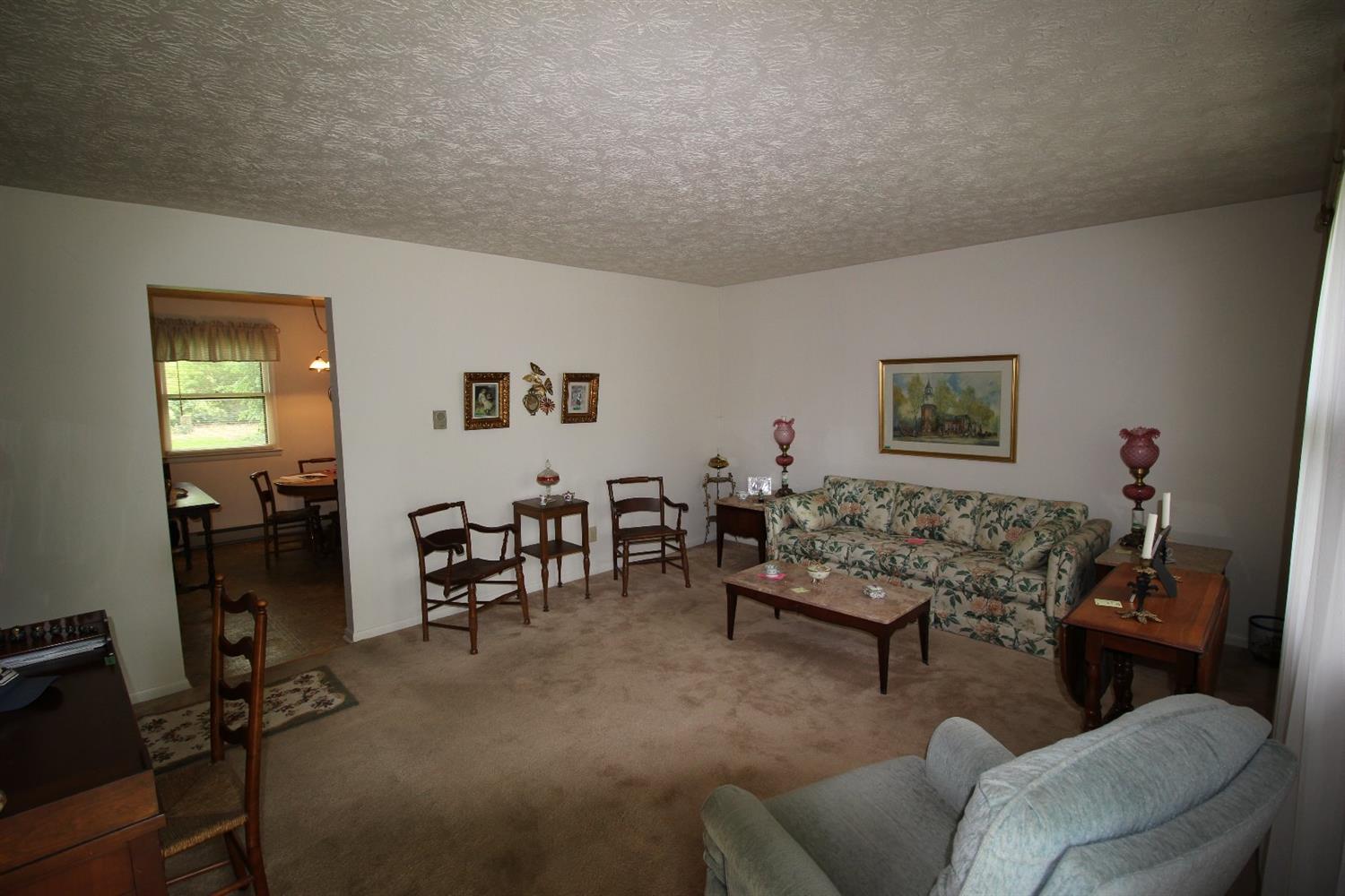 208 Markham Dr, Georgetown, KY 40324 photo 2