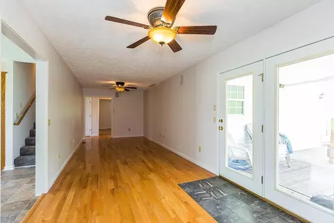 348 Brookgreen Dr, Berea, KY 40403 photo 13