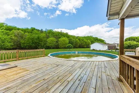 348 Brookgreen Dr, Berea, KY 40403 photo 10
