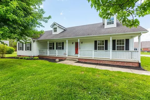 348 Brookgreen Dr, Berea, KY 40403 photo 1