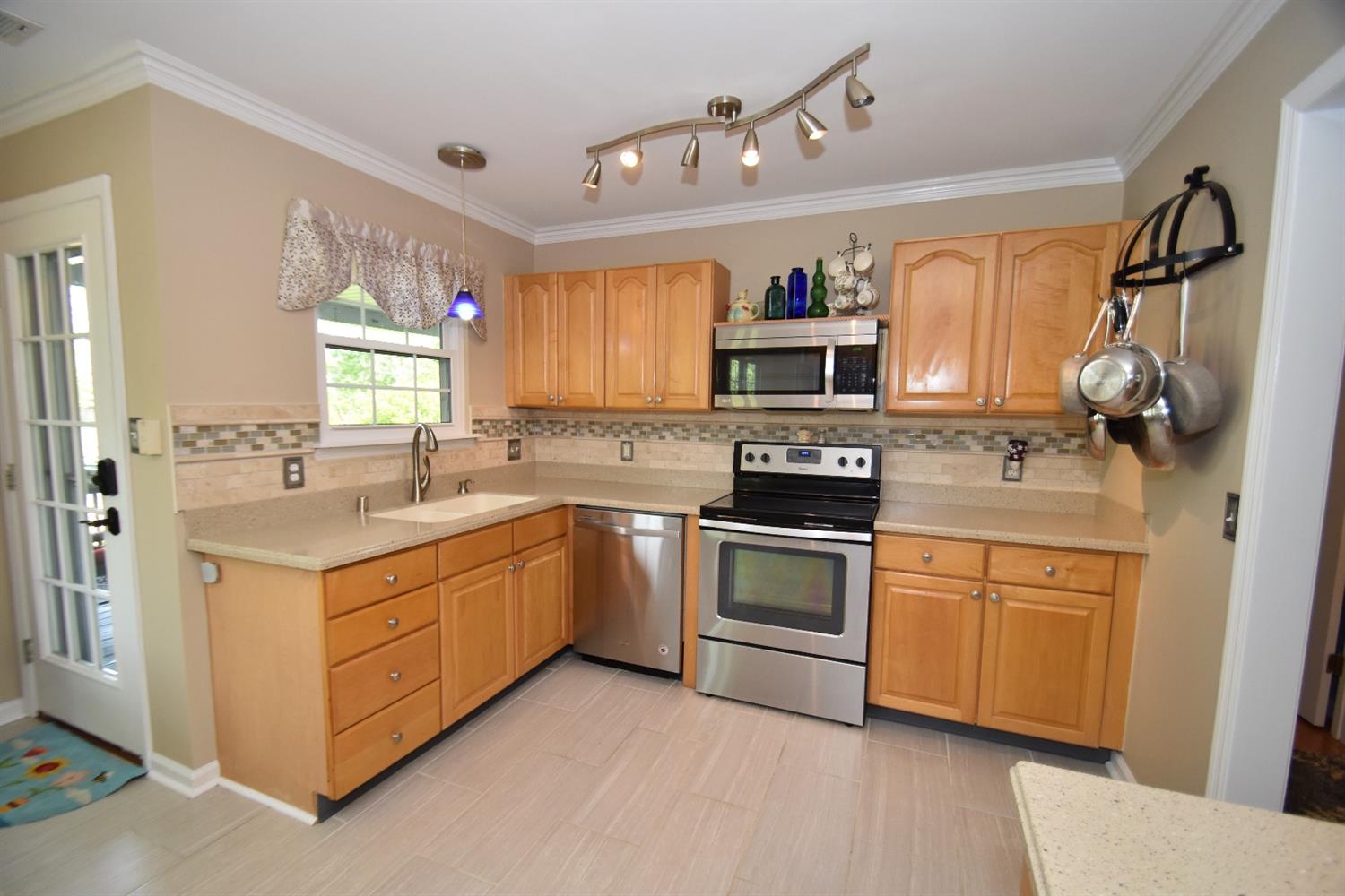 221 Redding Rd, Georgetown, KY 40324 photo 11